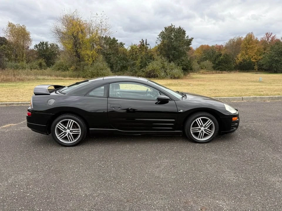 2004 Mitsubishi Eclipse 3rd Gen - Image 2 of 11