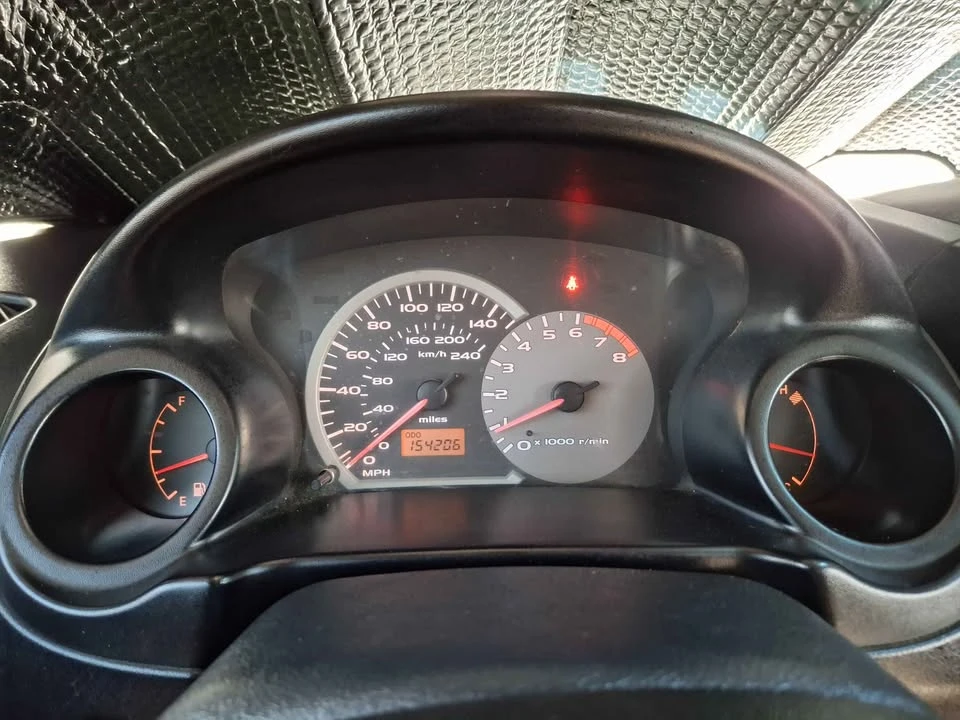 2004 Mitsubishi Eclipse 3rd Gen - Image 11 of 12