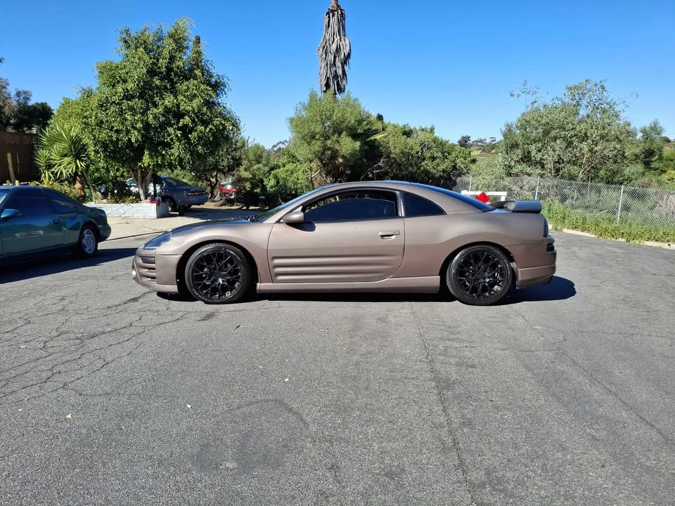 2004 Mitsubishi Eclipse 3rd Gen - Image 6 of 12