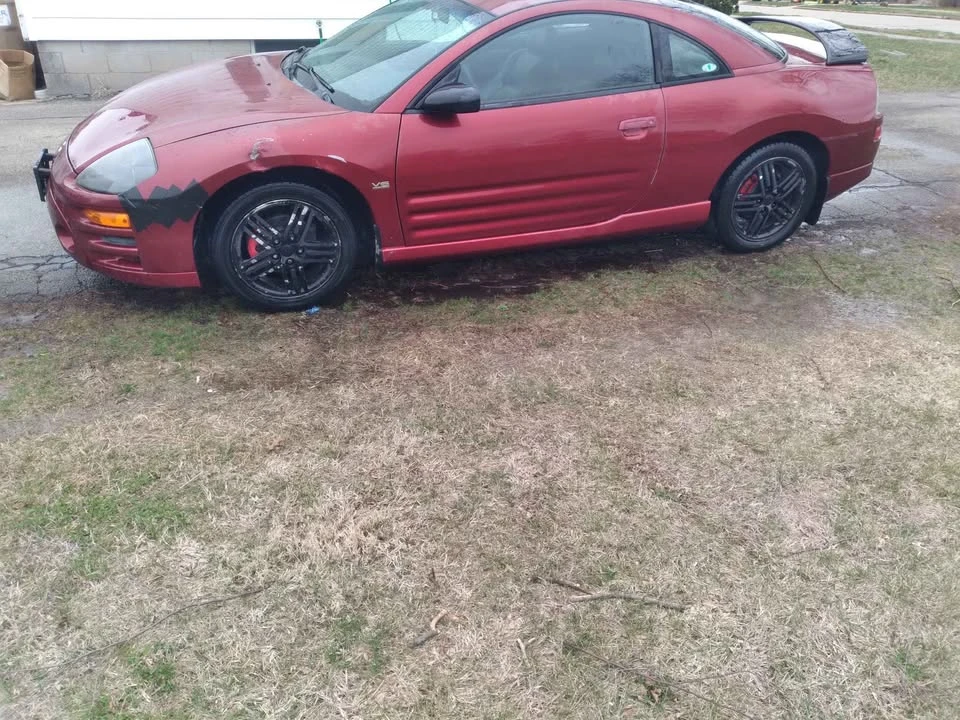 2004 Mitsubishi Eclipse 3rd Gen - Image 2 of 5