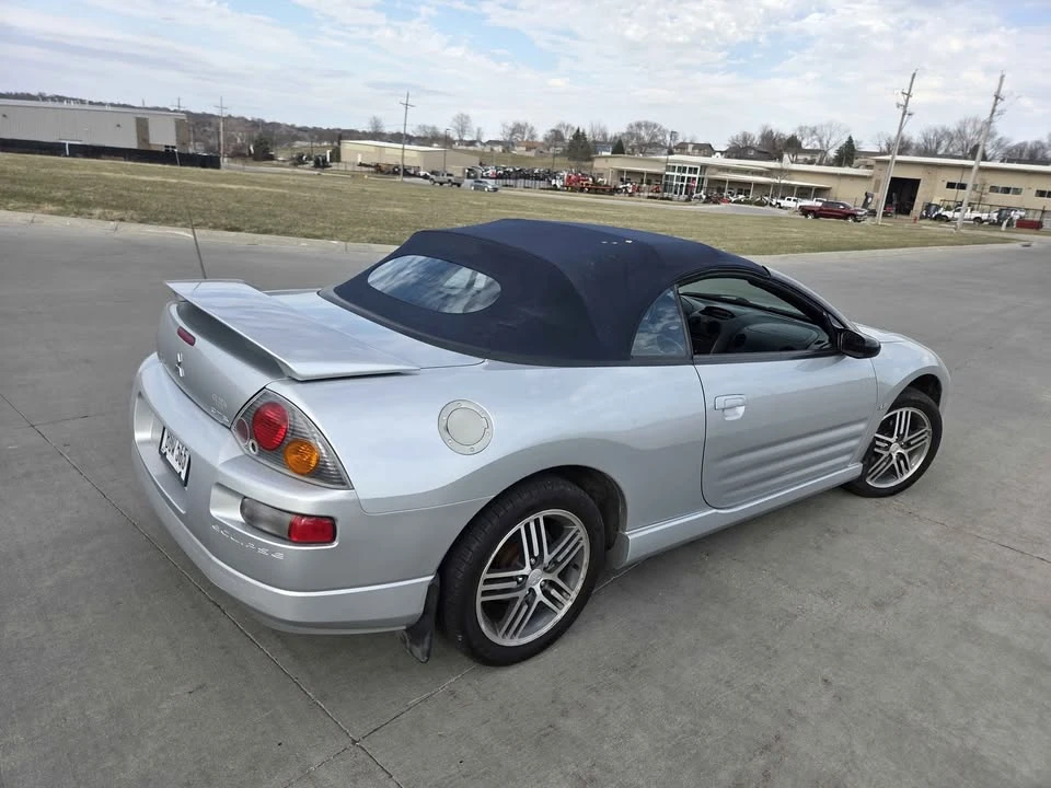 2004 Mitsubishi Eclipse 3rd Gen - Image 2 of 10
