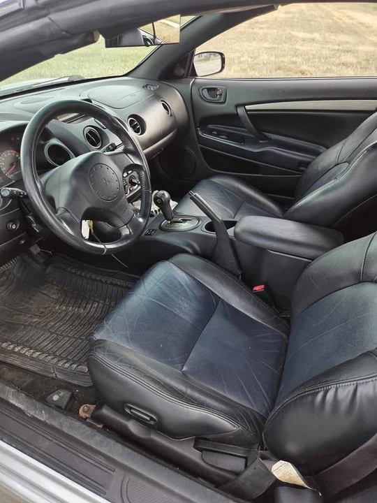 2004 Mitsubishi Eclipse 3rd Gen - Image 9 of 10