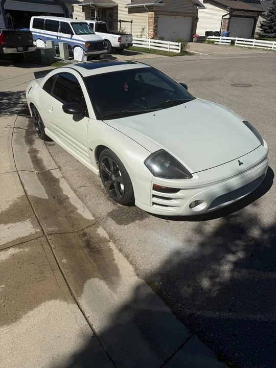 2004 Mitsubishi Eclipse 3rd Gen - Image 4 of 10