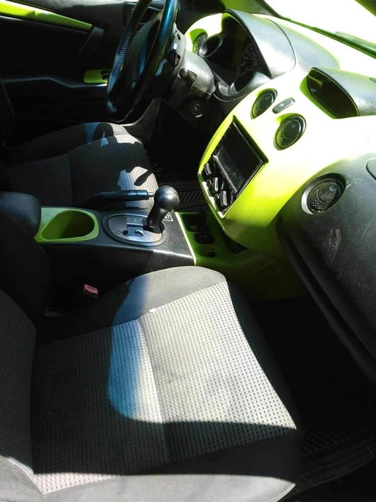 2004 Mitsubishi Eclipse 3rd Gen - Image 10 of 11
