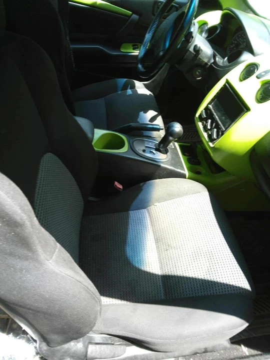 2004 Mitsubishi Eclipse 3rd Gen - Image 7 of 11