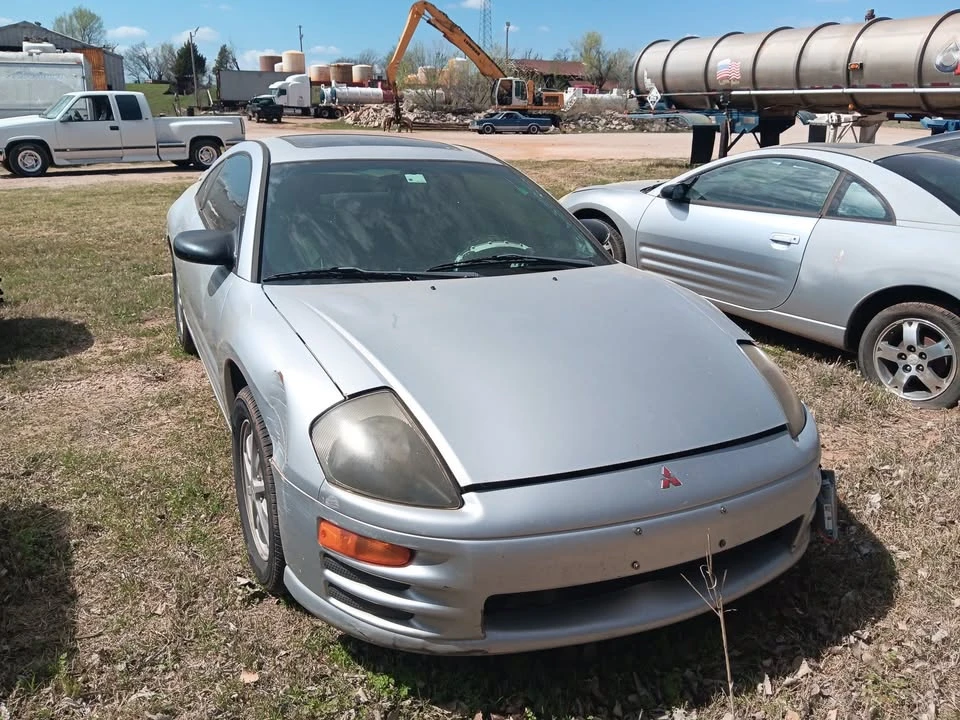2004 Mitsubishi Eclipse 3rd Gen - Image 11 of 20