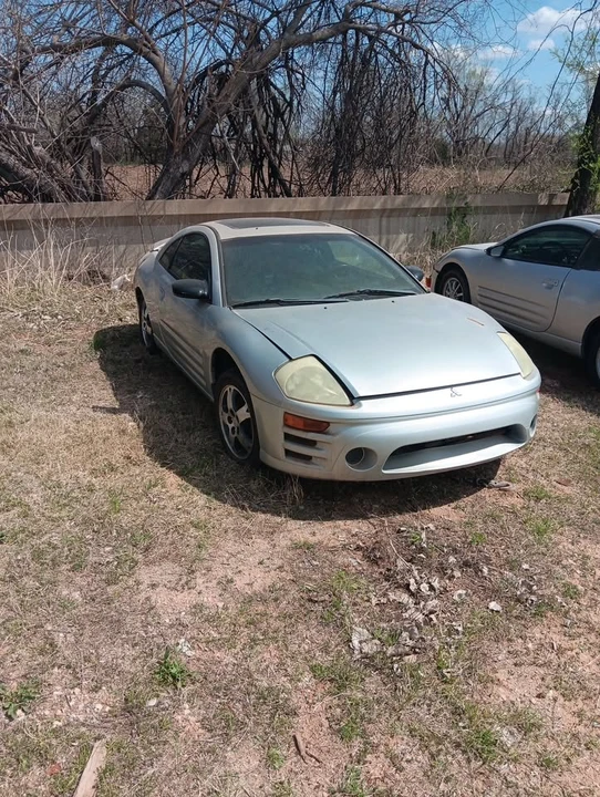 2004 Mitsubishi Eclipse 3rd Gen - Image 2 of 20