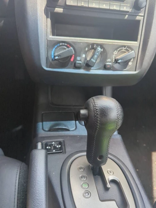 2004 Mitsubishi Eclipse 3rd Gen - Image 12 of 16