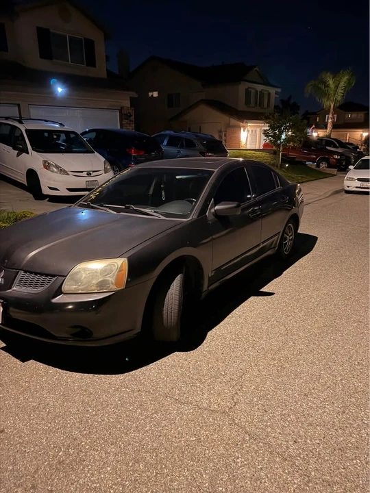 2004 Mitsubishi Galant 8th Gen - Image 3 of 7