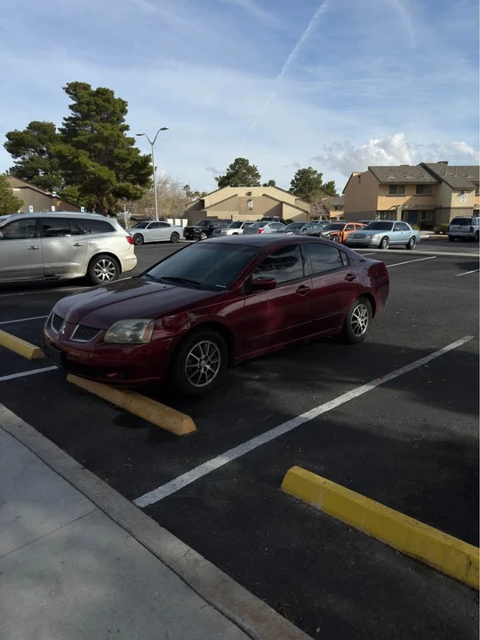 2004 Mitsubishi Galant 8th Gen - Image 3 of 5