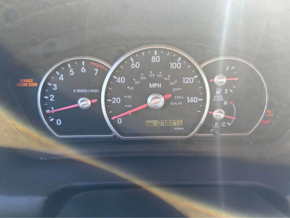 2004 Mitsubishi Galant 9th Gen - Image 16 of 16