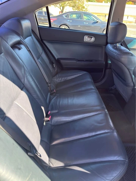 2004 Mitsubishi Galant 9th Gen - Image 11 of 16