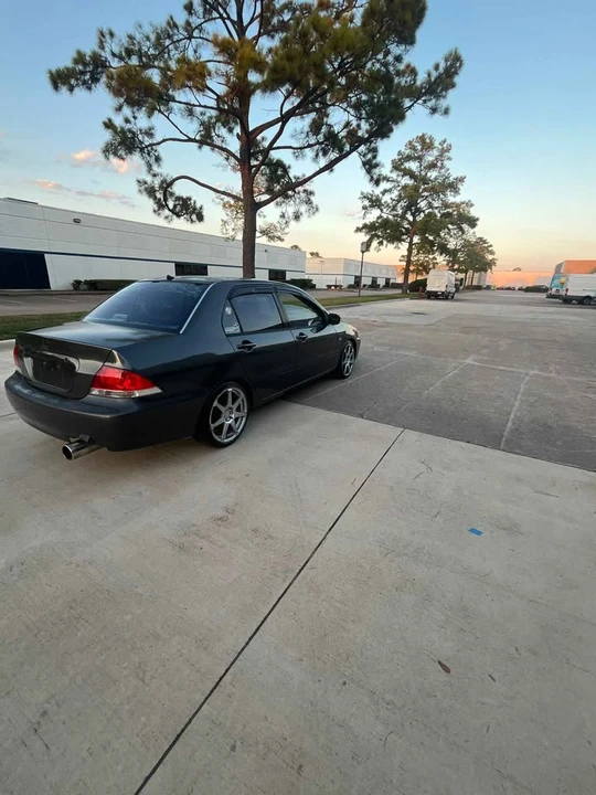 2004 Mitsubishi Lancer 9th Gen - Image 3 of 11