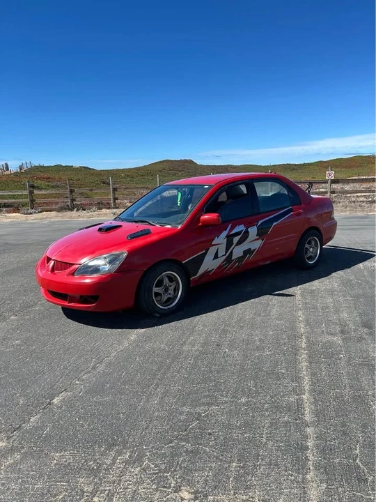 2004 Mitsubishi Lancer 8th Gen - Image 2 of 3