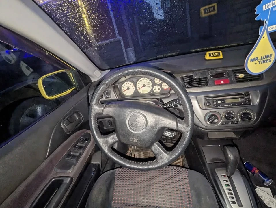 2004 Mitsubishi Lancer 8th Gen - Image 5 of 6