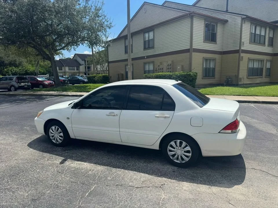 2004 Mitsubishi Lancer 8th Gen - Image 8 of 8