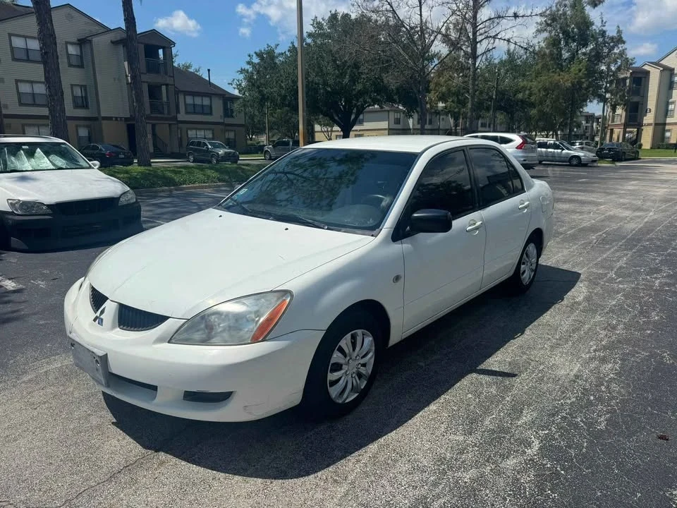 2004 Mitsubishi Lancer 8th Gen - Image 2 of 8