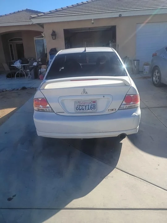 2004 Mitsubishi Lancer 7th Gen - Image 4 of 10