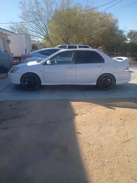 2004 Mitsubishi Lancer 7th Gen - Image 3 of 9