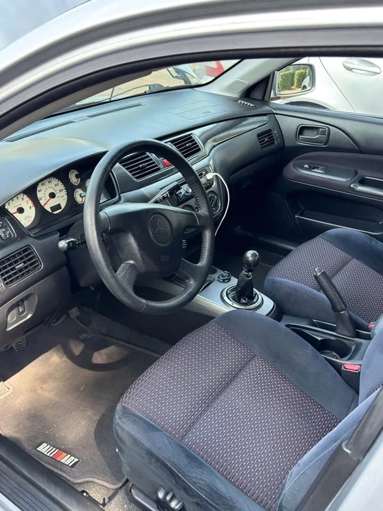 2004 Mitsubishi Lancer Evolution VIII 7th Gen - Image 10 of 10