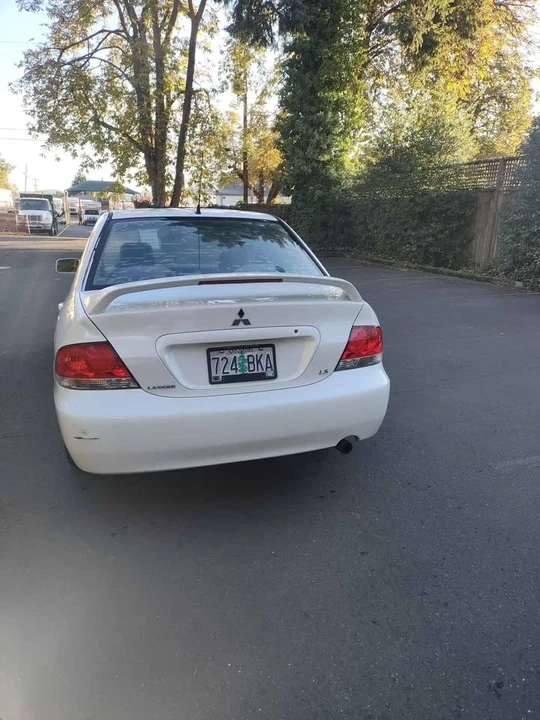 2004 Mitsubishi Lancer 9th Gen - Image 5 of 10