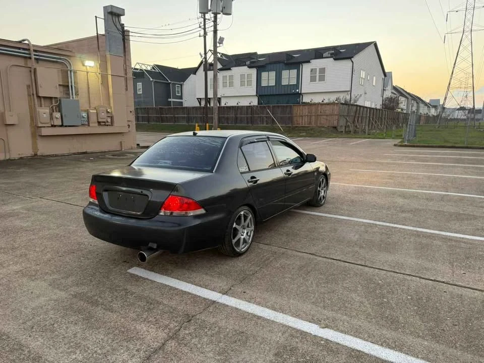 2004 Mitsubishi Lancer 9th Gen - Image 6 of 12