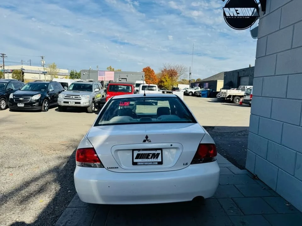 2004 Mitsubishi Lancer 8th Gen - Image 3 of 14