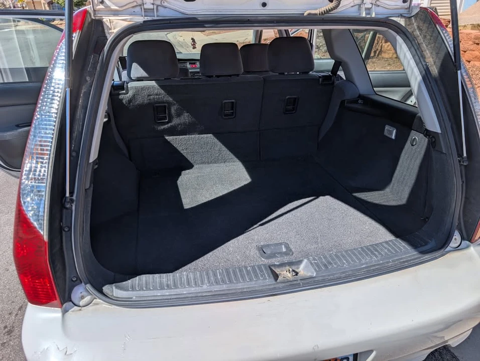 2004 Mitsubishi Lancer 8th Gen - Image 5 of 10