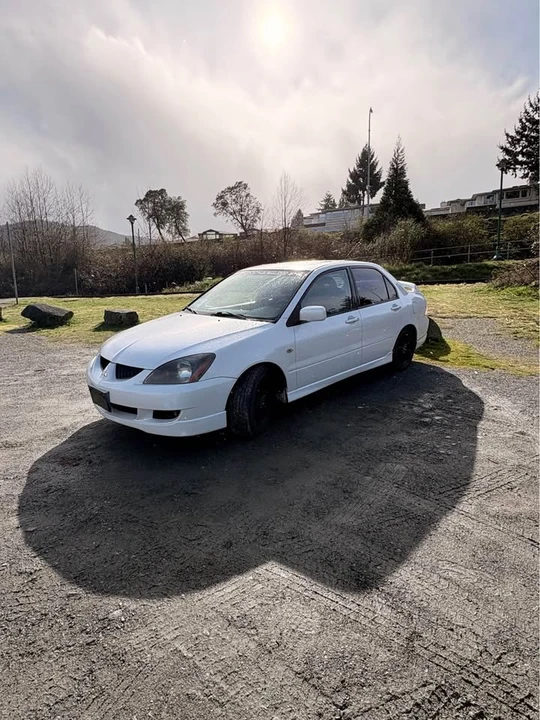 2004 Mitsubishi Lancer Evolution VIII 7th Gen - Image 2 of 8
