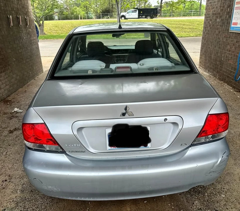 2004 Mitsubishi Lancer 8th Gen - Image 2 of 4
