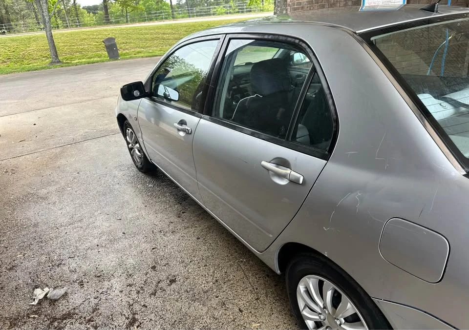 2004 Mitsubishi Lancer 8th Gen - Image 2 of 4