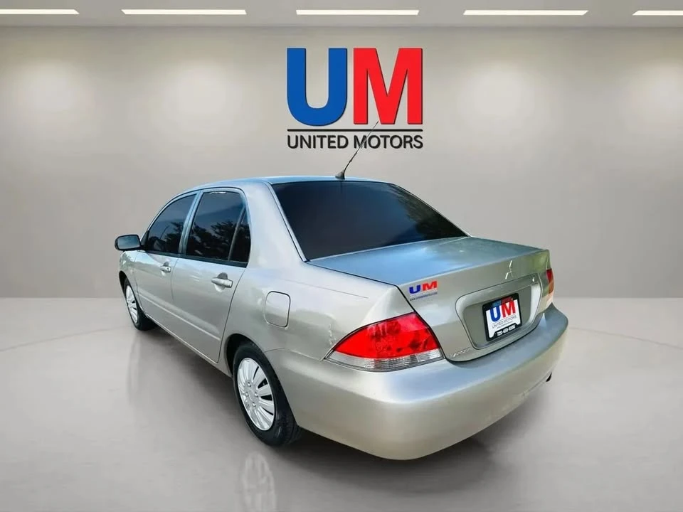 2004 Mitsubishi Lancer 8th Gen - Image 5 of 20