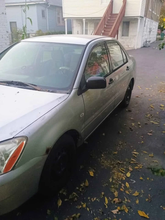 2004 Mitsubishi Lancer 9th Gen - Image 6 of 12