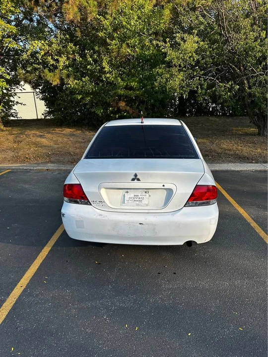 2004 Mitsubishi Lancer 7th Gen - Image 4 of 7