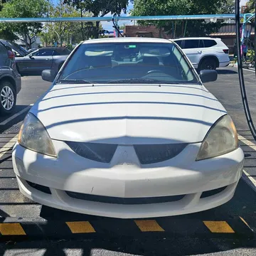 2004 Mitsubishi Lancer DE Sedan