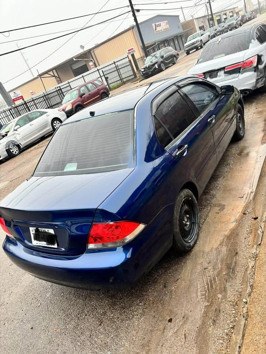 2004 Mitsubishi Lancer 7th Gen - Image 2 of 6