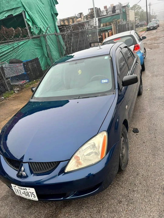 2004 Mitsubishi Lancer 7th Gen - Image 3 of 6