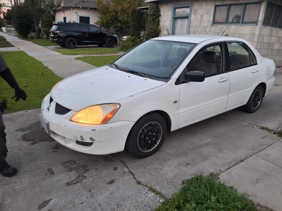2004 Mitsubishi Lancer 8th Gen - Image 4 of 6