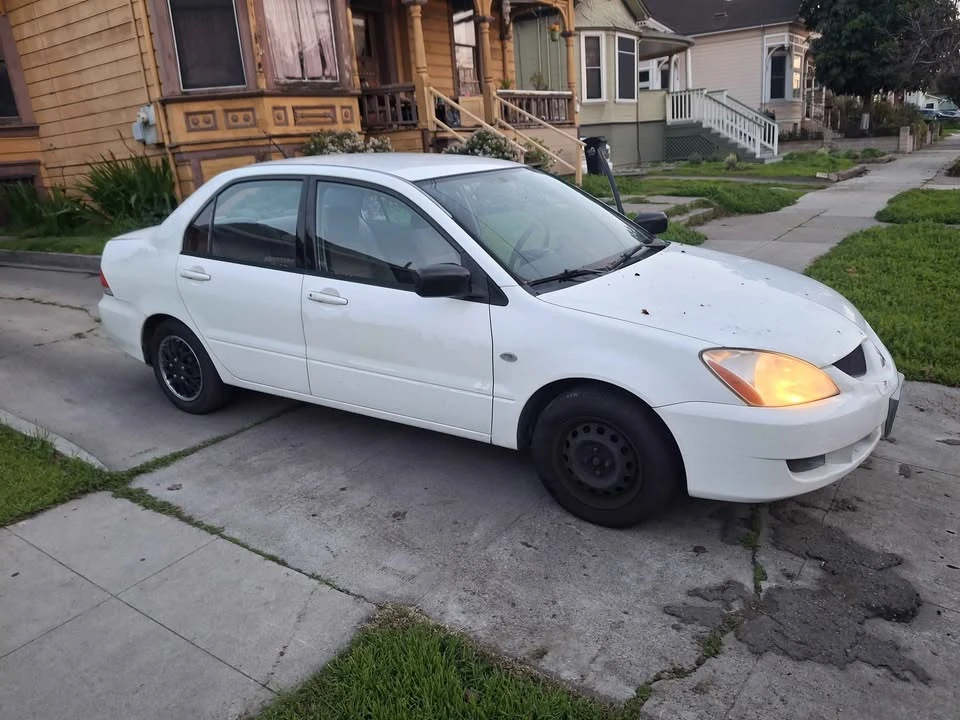 2004 Mitsubishi Lancer 8th Gen - Image 6 of 6