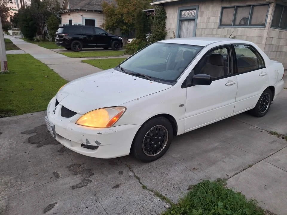 2004 Mitsubishi Lancer 8th Gen - Image 3 of 6