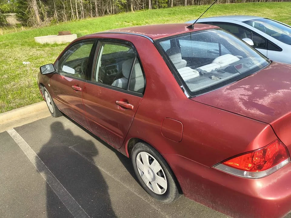 2004 Mitsubishi Lancer 8th Gen - Image 4 of 9