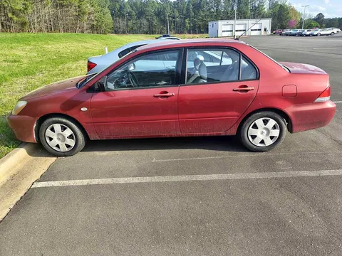 2004 Mitsubishi Lancer DE Sedan