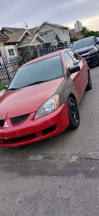 2004 Mitsubishi Lancer 8th Gen - Image 9 of 13