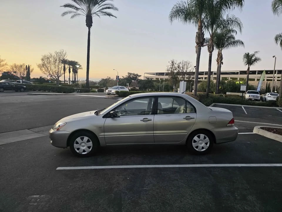 2004 Mitsubishi Lancer 9th Gen - Image 9 of 14