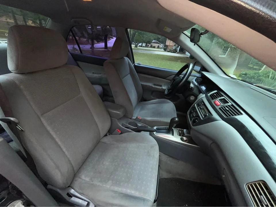 2004 Mitsubishi Lancer 8th Gen - Image 8 of 13