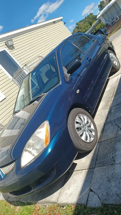 2004 Mitsubishi Lancer 8th Gen - Image 2 of 2
