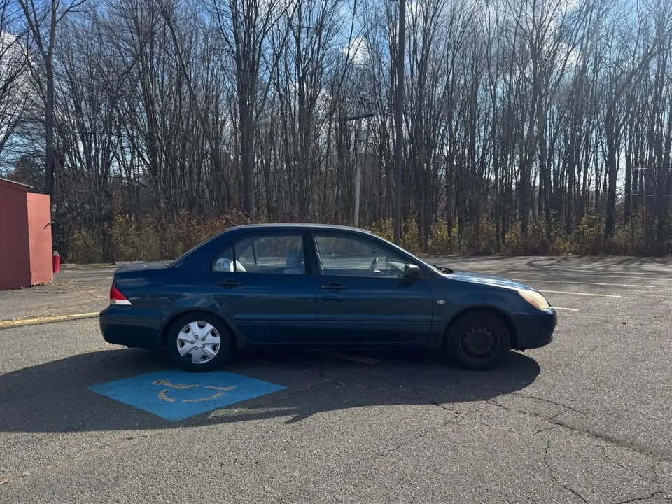 2004 Mitsubishi Lancer 8th Gen - Image 4 of 15