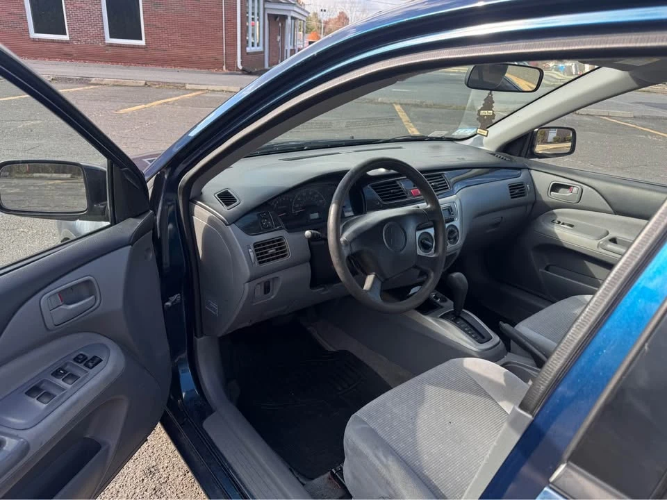 2004 Mitsubishi Lancer 8th Gen - Image 6 of 15