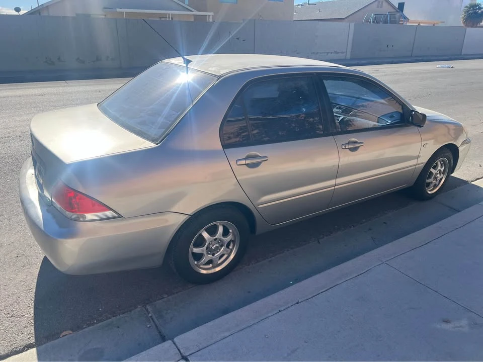 2004 Mitsubishi Lancer 7th Gen - Image 4 of 10