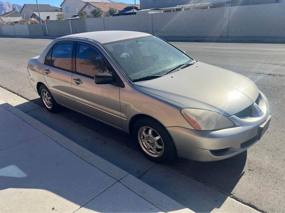 2004 Mitsubishi Lancer 7th Gen - Image 3 of 10